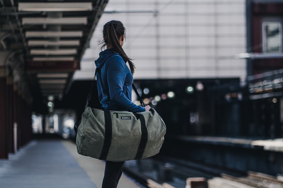 Nobull Xl Waxed Canvas Traditional Men's Duffle Olive | Australia (IA5148)